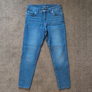 Tahari Blue Jeans